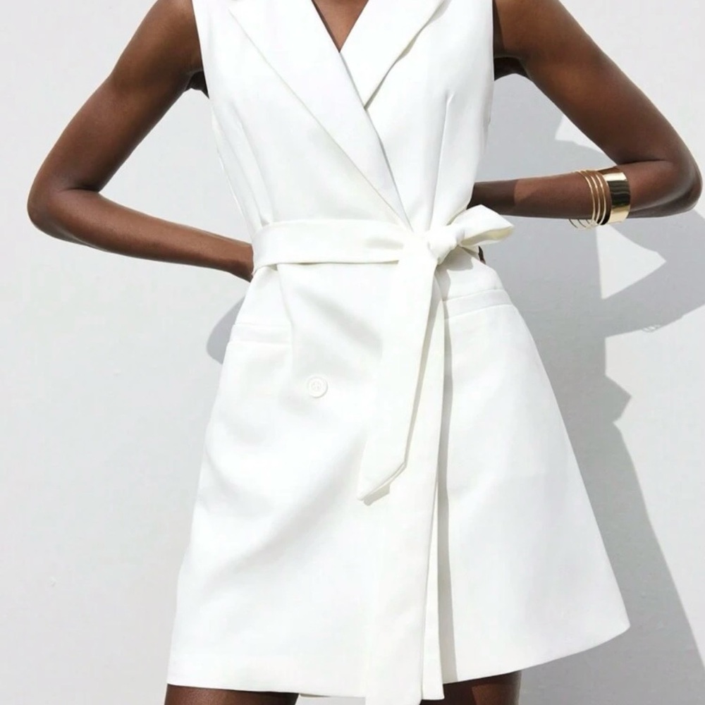 SHEIN White Sleeveless Wrap Belted Mini Dress